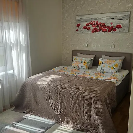 Unique & Spacious 2 Bedroom With Sauna Apartment