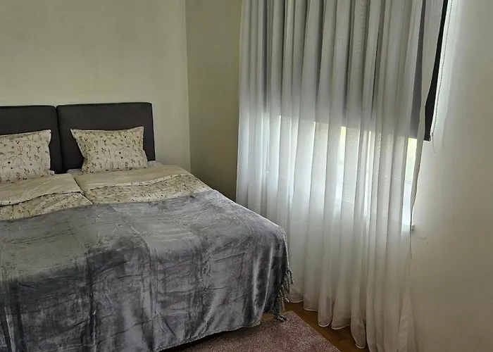 Unique & Spacious 2 Bedroom With Sauna Apartmán